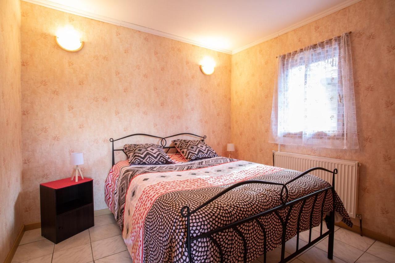 La Durance - 1 Chambre Terrasse Et Jardin Saint-Andre-d'Embrun Exterior foto
